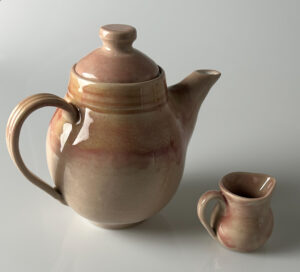 Read more about the article Coffee Pot and Creamer